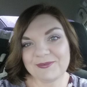 Meet your Posher, Laurissa